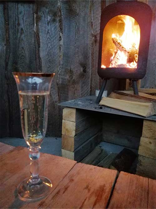 Schwedenofen Außenbereich - WochenEnd AusZeit